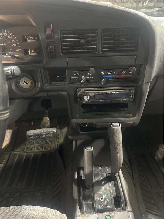 1995 Toyota 4Runner 2nd Gen - Image 7 of 8