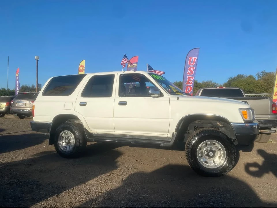 1995 Toyota 4Runner 2nd Gen - Image 3 of 16