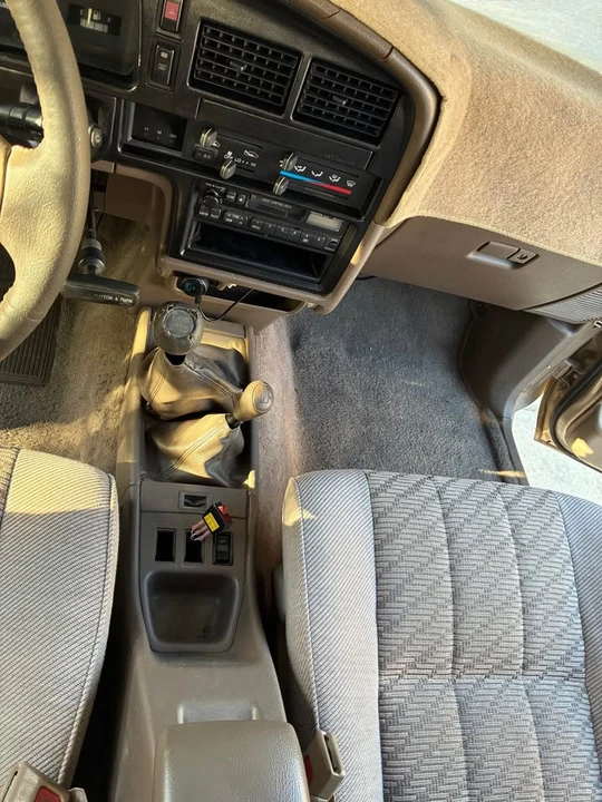 1995 Toyota 4Runner 2nd Gen - Image 12 of 20