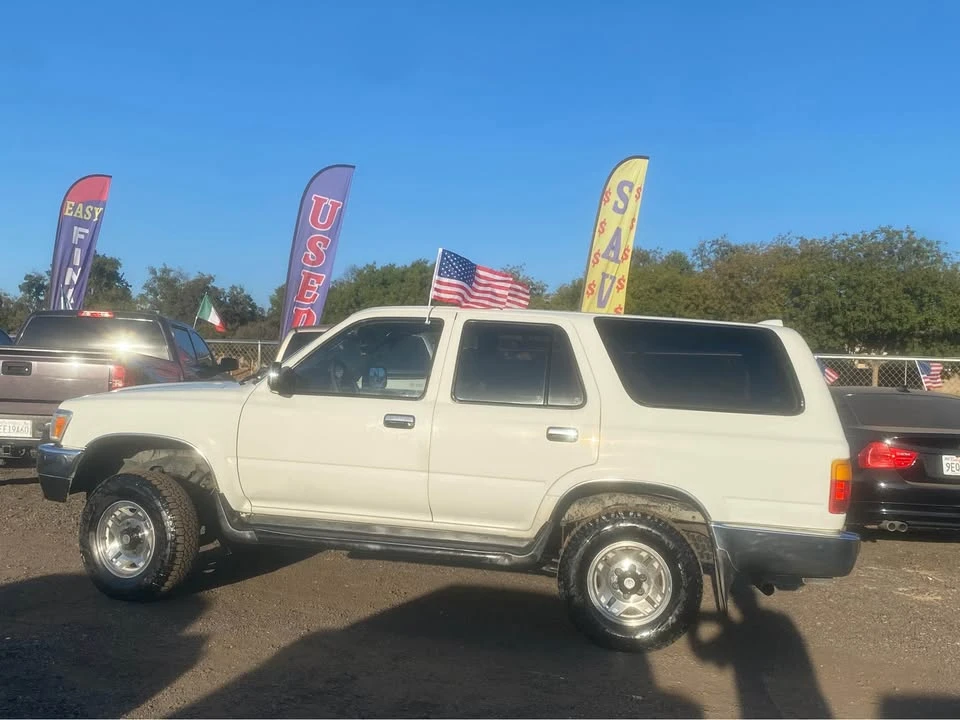 1995 Toyota 4Runner 2nd Gen - Image 7 of 16