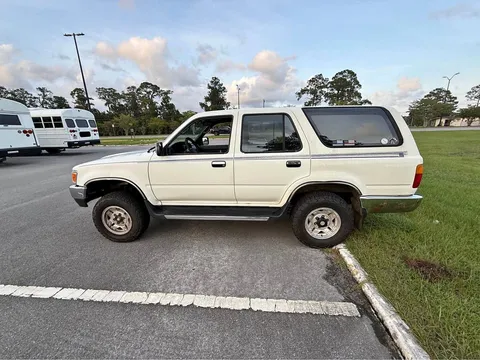 1995 Toyota 4Runner SR5 Sport Utility 4D
