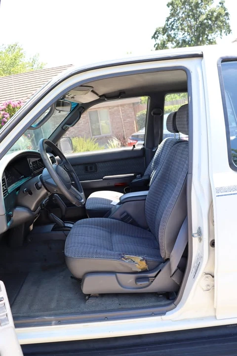 1995 Toyota 4Runner 2nd Gen - Image 10 of 13