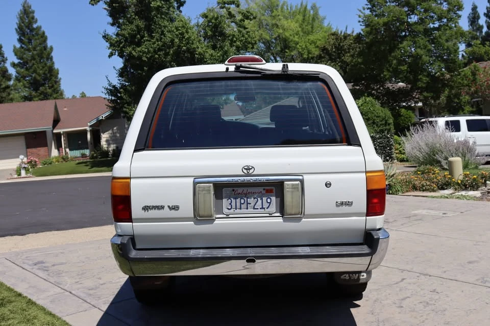 1995 Toyota 4Runner 2nd Gen - Image 6 of 13
