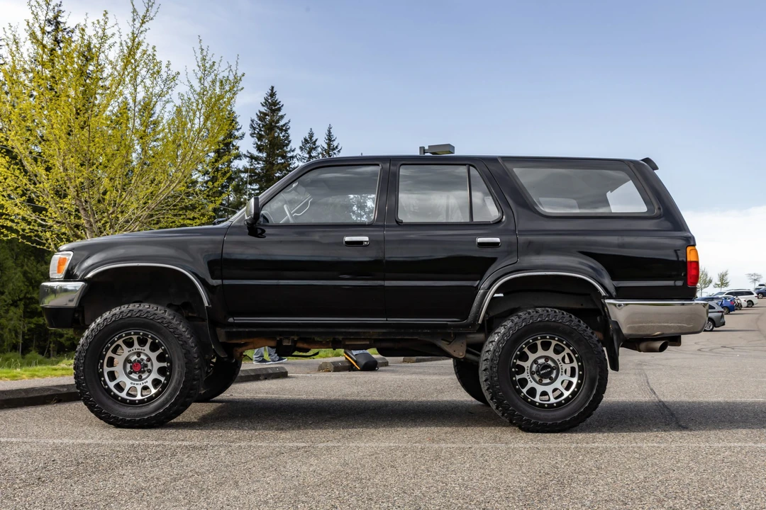 1995 Toyota 4Runner 2nd Gen - Image 3 of 31