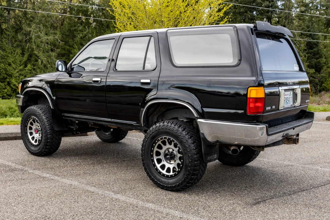 1995 Toyota 4Runner 2nd Gen - Image 4 of 31