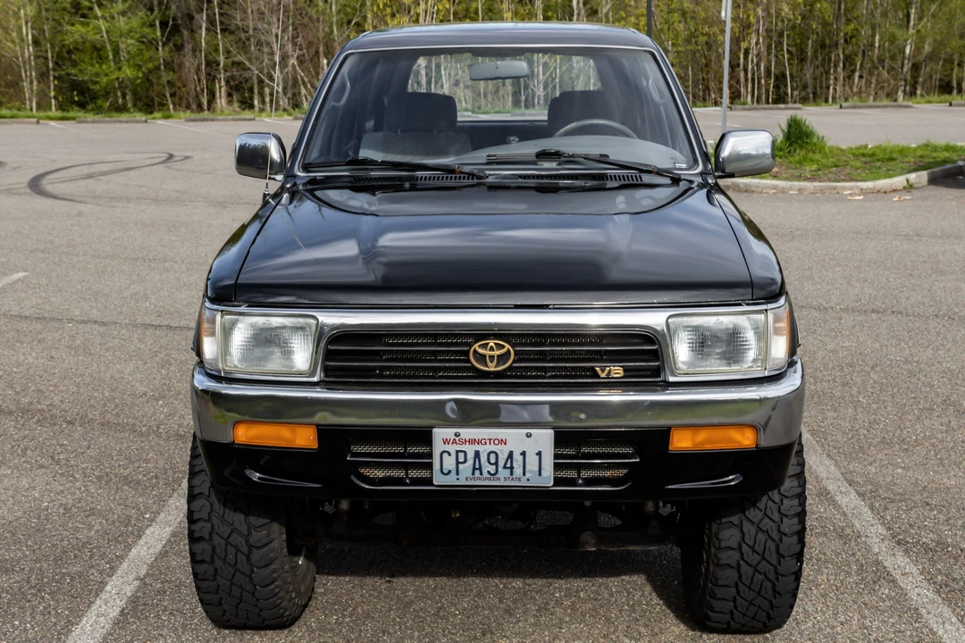 1995 Toyota 4Runner 2nd Gen - Image 9 of 31