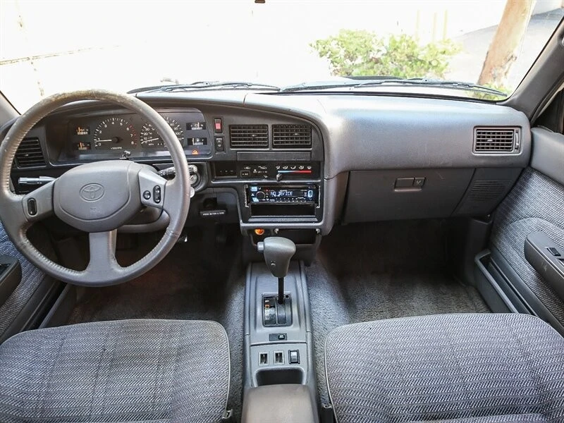 1995 Toyota 4Runner 2nd Gen - Image 18 of 21