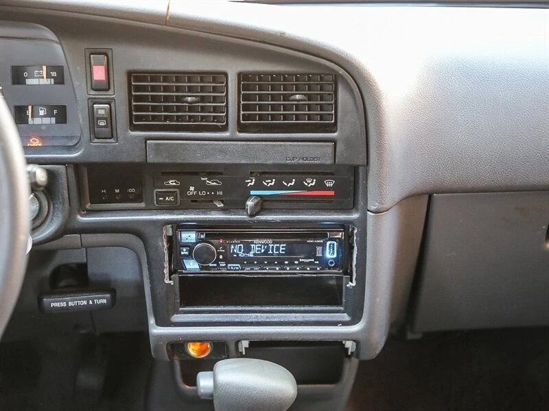 1995 Toyota 4Runner 2nd Gen - Image 18 of 21