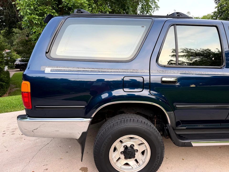 1995 Toyota 4Runner 2nd Gen - Image 23 of 31