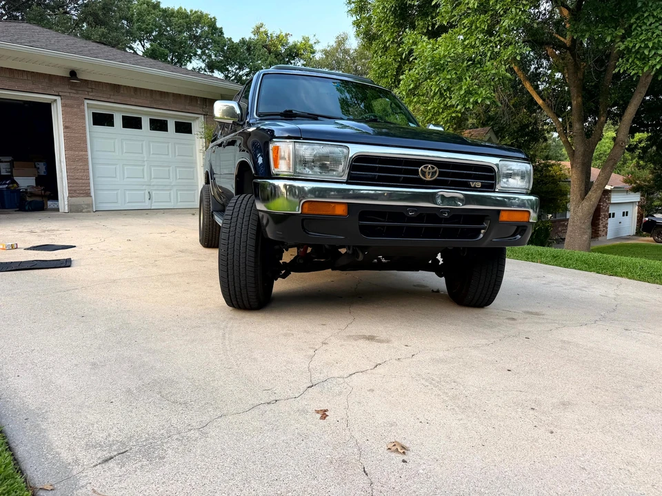 1995 Toyota 4Runner 2nd Gen - Image 5 of 31