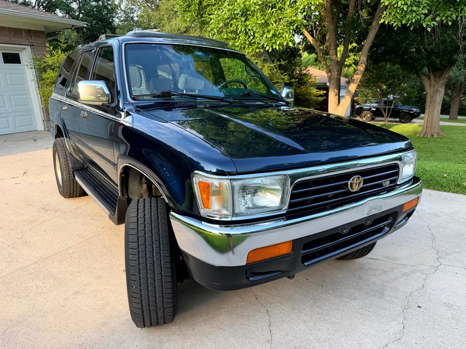 1995 Toyota 4Runner 2nd Gen - Image 9 of 31