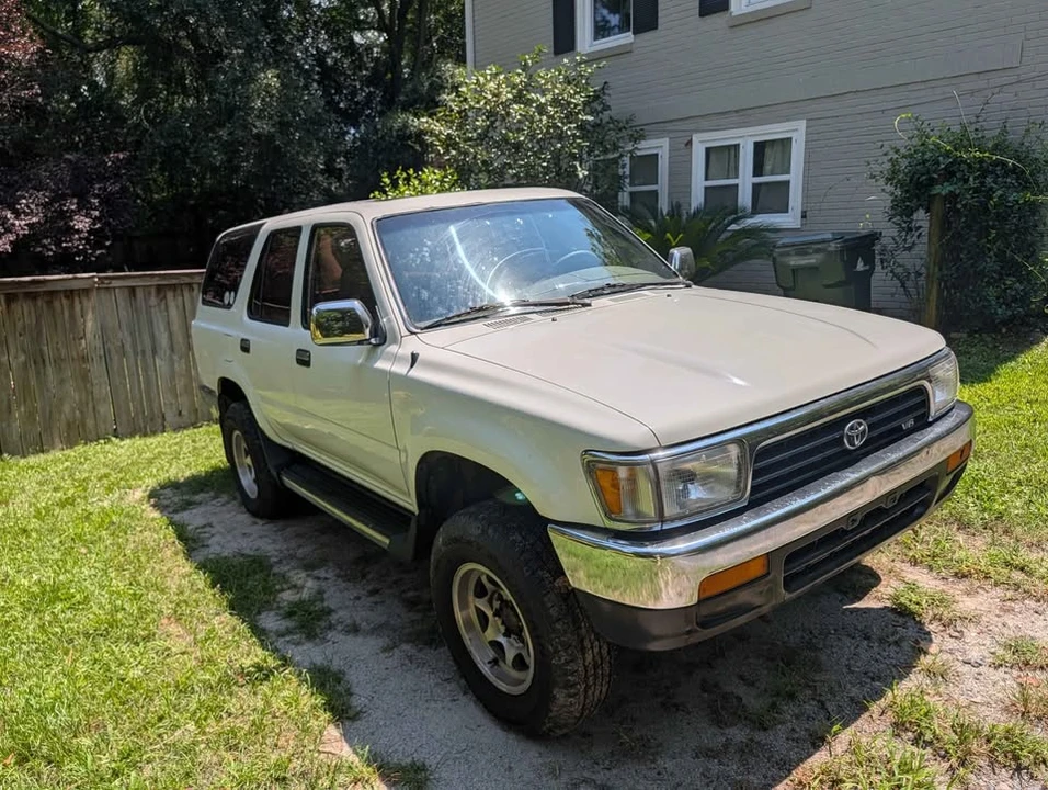 1995 Toyota 4Runner 2nd Gen - Image 2 of 4