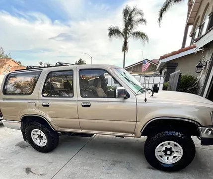 1995 Toyota 4Runner Sport SUV 4D