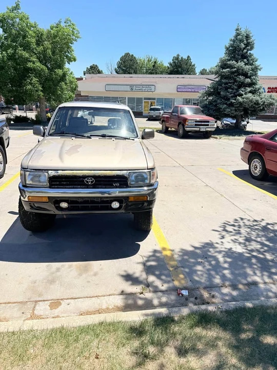 1995 Toyota 4Runner 2nd Gen - Image 2 of 4
