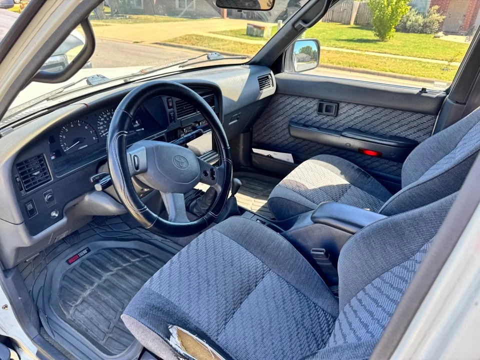 1995 Toyota 4Runner 2nd Gen - Image 4 of 8