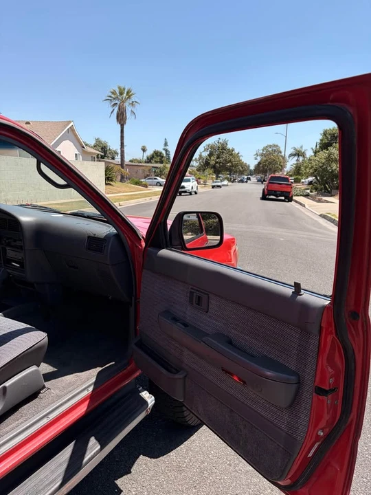 1995 Toyota 4Runner 2nd Gen - Image 4 of 9