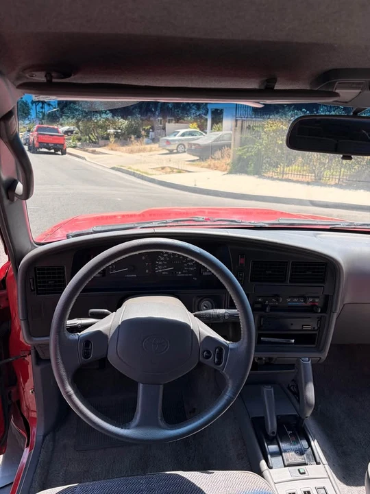 1995 Toyota 4Runner 2nd Gen - Image 8 of 9