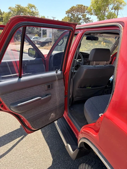 1995 Toyota 4Runner 2nd Gen - Image 3 of 9