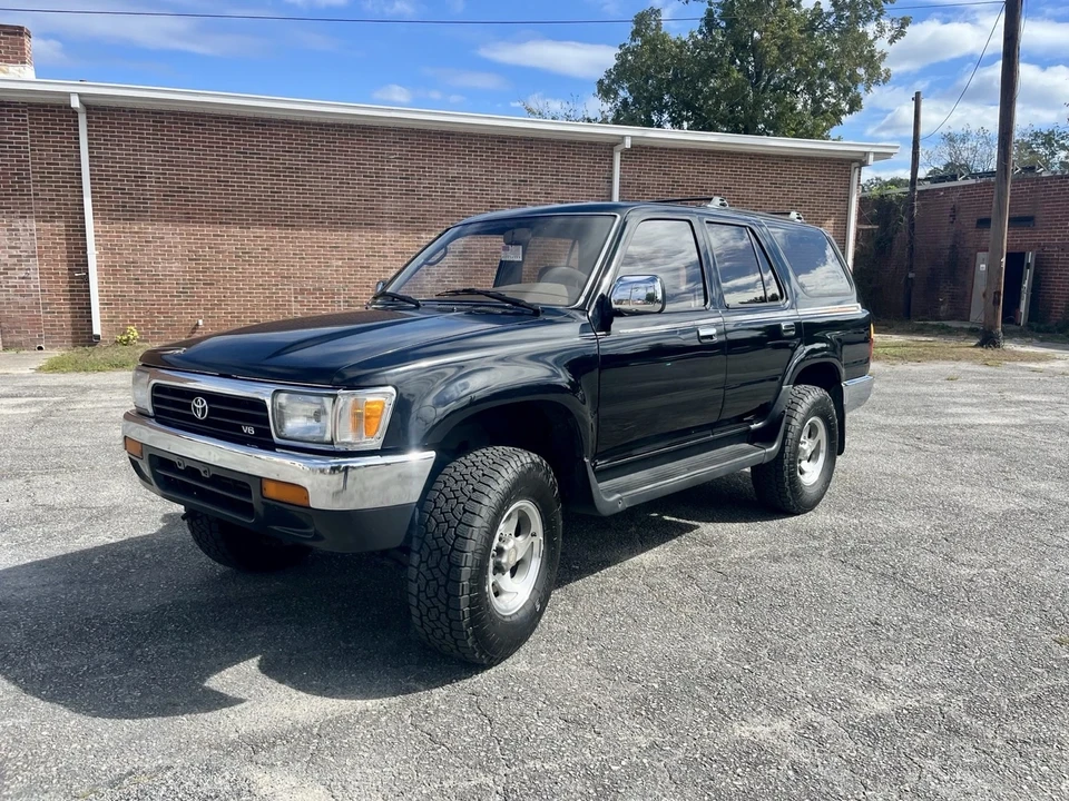 1995 Toyota 4Runner 2nd Gen - Image 3 of 21