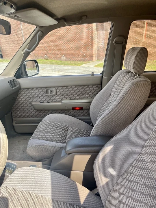 1995 Toyota 4Runner 2nd Gen - Image 13 of 21