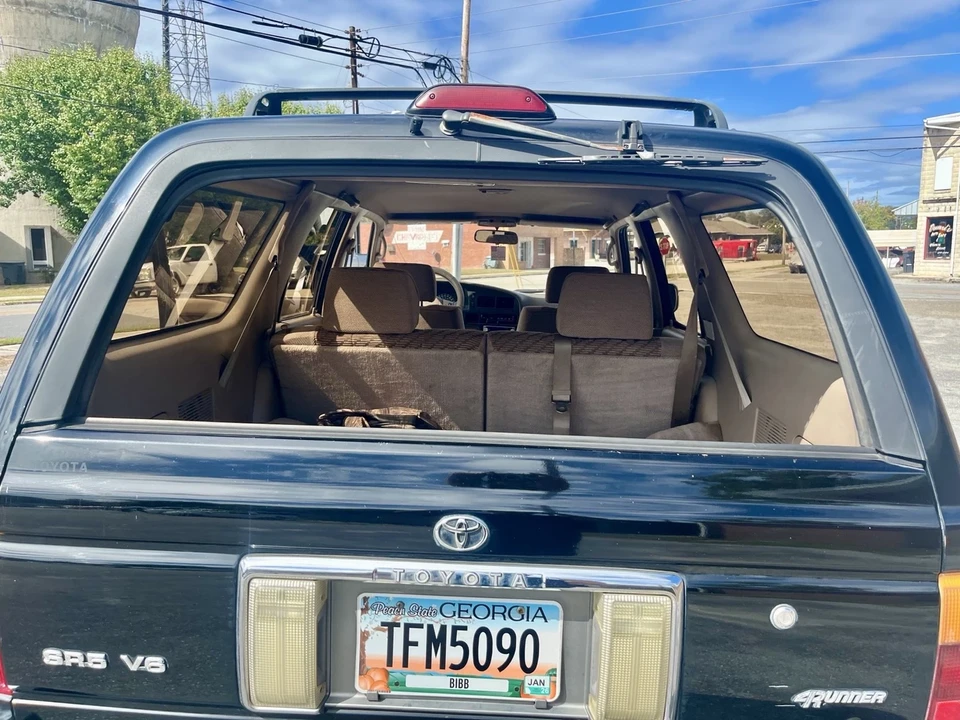 1995 Toyota 4Runner 2nd Gen - Image 9 of 21