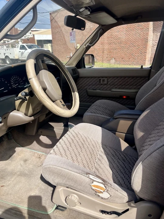 1995 Toyota 4Runner 2nd Gen - Image 12 of 21