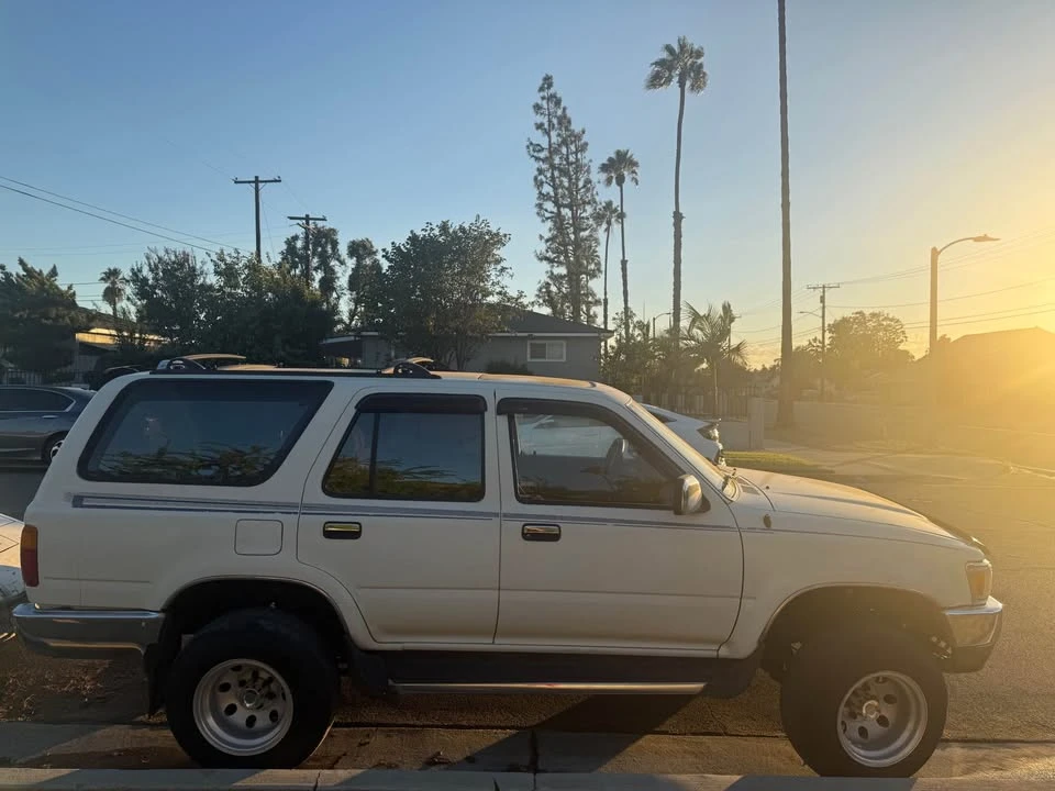 1995 Toyota 4Runner 2nd Gen - Image 3 of 7