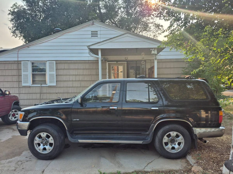 1995 Toyota 4Runner 2nd Gen - Image 4 of 5
