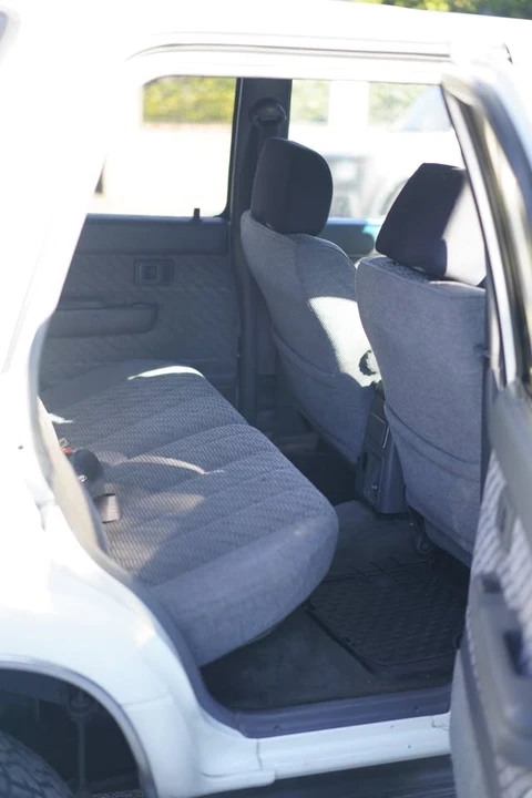 1995 Toyota 4Runner 2nd Gen - Image 9 of 19