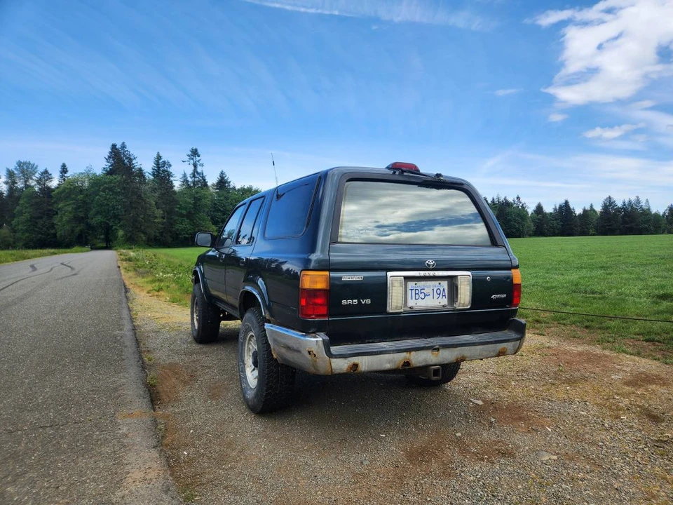 1995 Toyota 4Runner 2nd Gen - Image 5 of 9