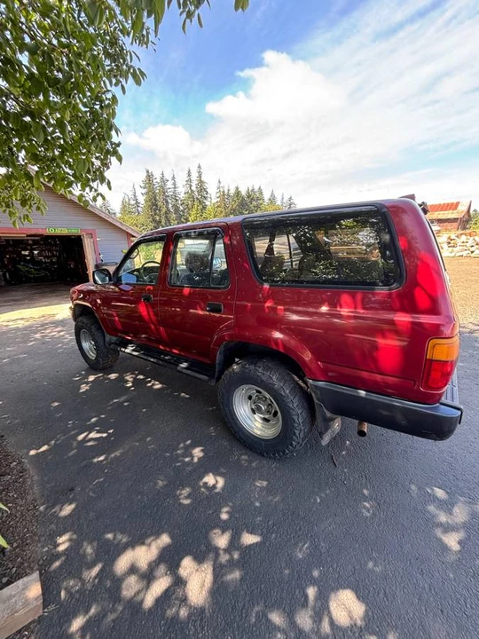 1995 Toyota 4Runner 2nd Gen - Image 9 of 10