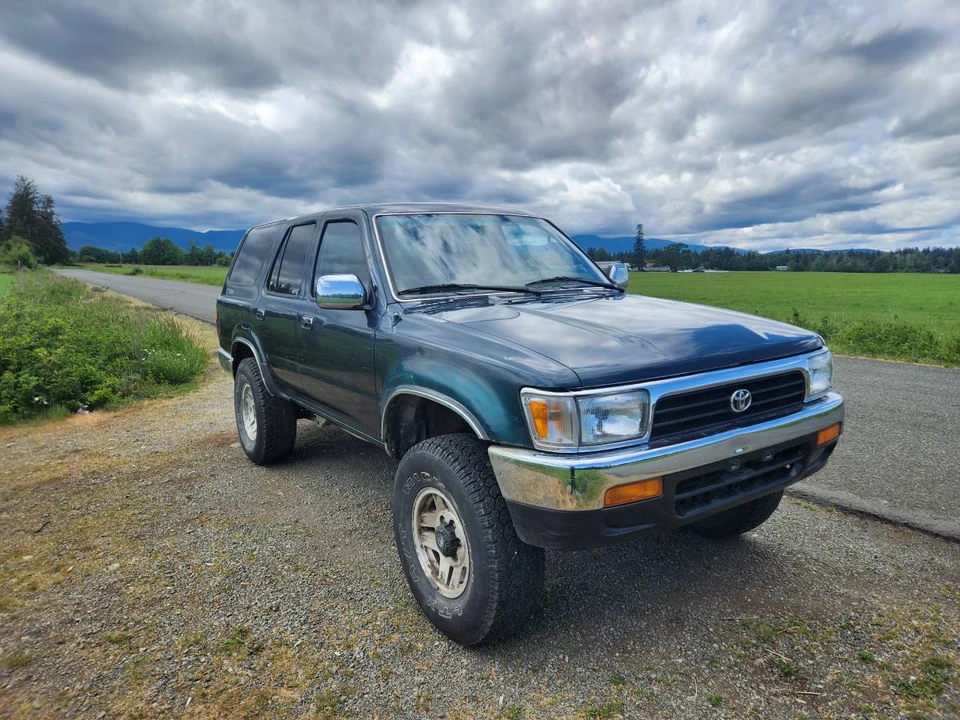 1995 Toyota 4Runner 2nd Gen - Image 3 of 9
