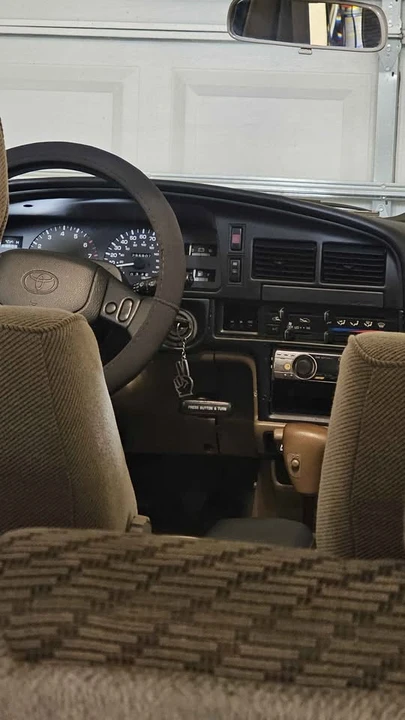 1995 Toyota 4Runner 2nd Gen - Image 16 of 16
