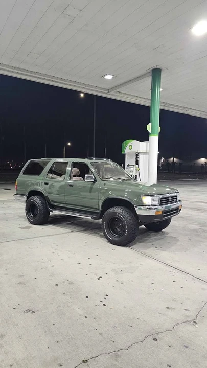 1995 Toyota 4Runner 2nd Gen - Image 13 of 16