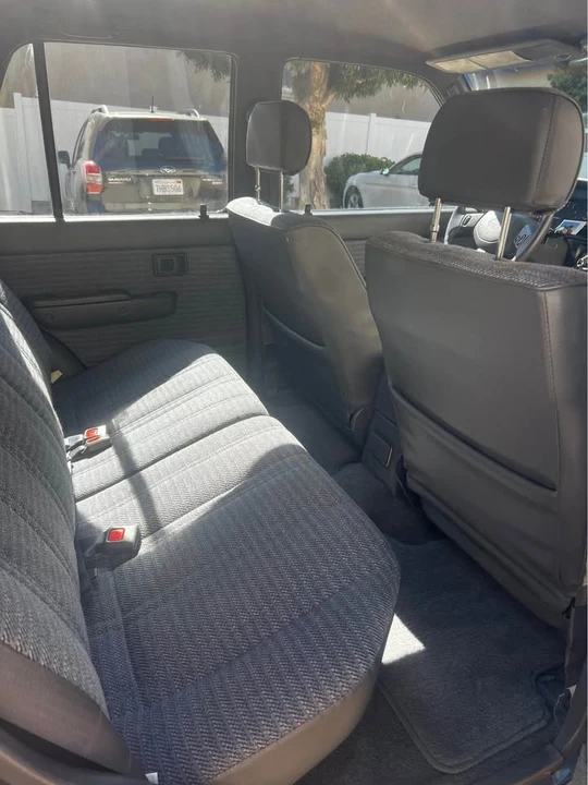 1995 Toyota 4Runner 2nd Gen - Image 5 of 10