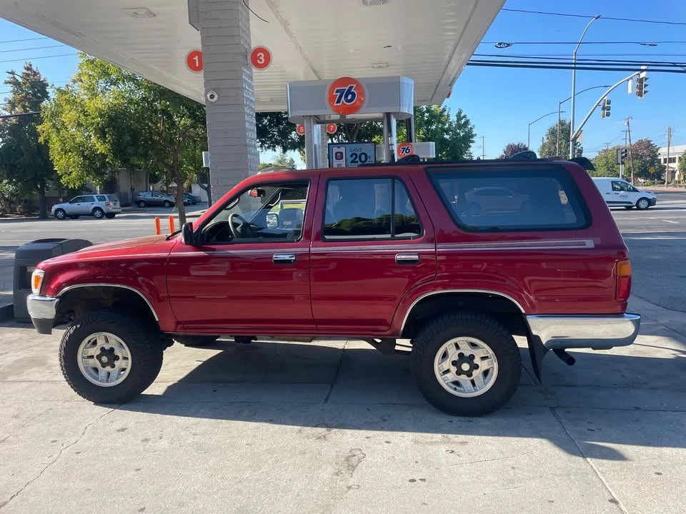 1995 Toyota 4Runner 2nd Gen - Image 4 of 4