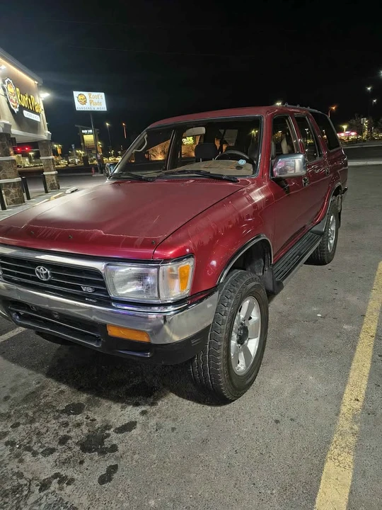 1995 Toyota 4Runner 2nd Gen - Image 2 of 12