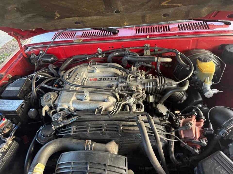1995 Toyota 4Runner 2nd Gen - Image 10 of 16