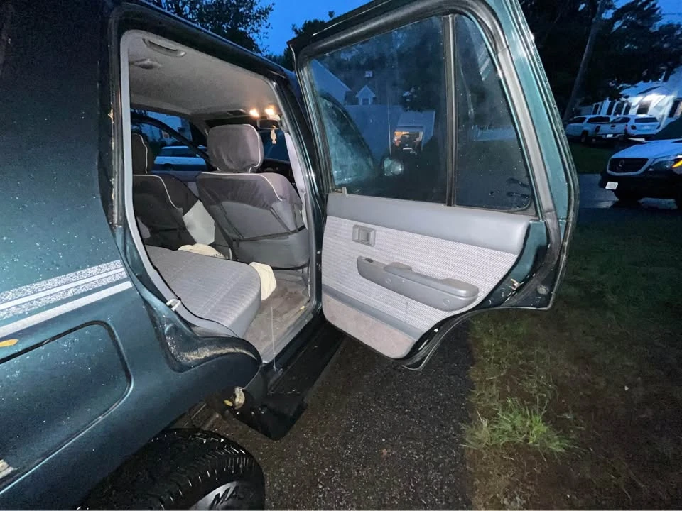 1995 Toyota 4Runner 2nd Gen - Image 11 of 12