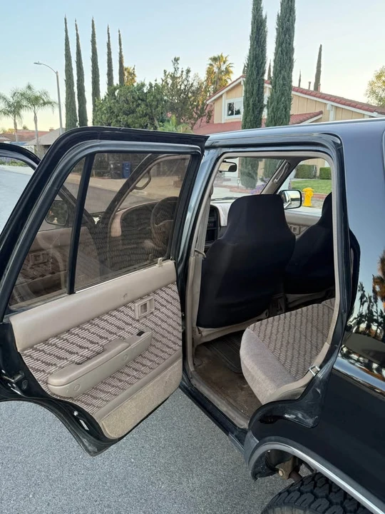 1995 Toyota 4Runner 2nd Gen - Image 13 of 20