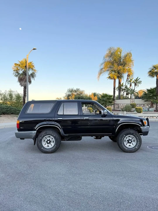 1995 Toyota 4Runner 2nd Gen - Image 7 of 20