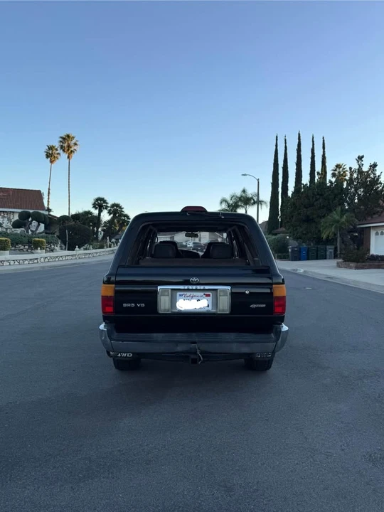 1995 Toyota 4Runner 2nd Gen - Image 5 of 20