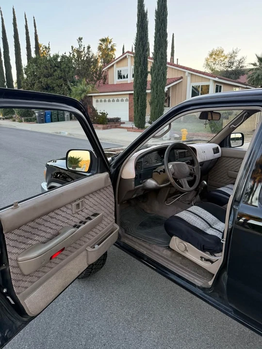 1995 Toyota 4Runner 2nd Gen - Image 12 of 20