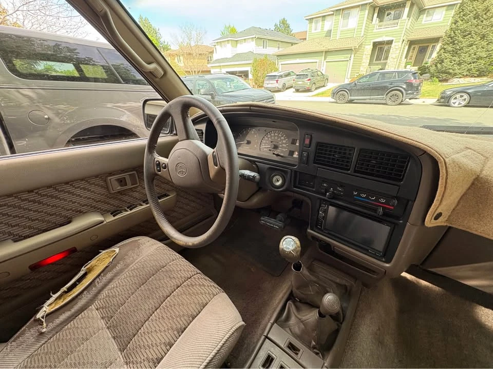 1995 Toyota 4Runner 2nd Gen - Image 10 of 18