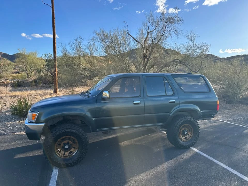 1995 Toyota 4Runner 2nd Gen - Image 3 of 12