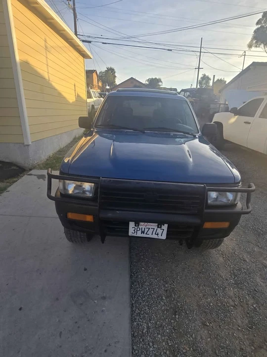 1995 Toyota 4Runner 2nd Gen - Image 2 of 12