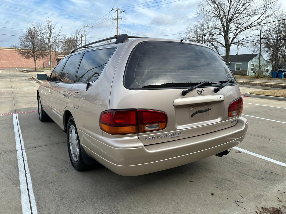 1995 Toyota Camry 3rd Gen - Image 11 of 31