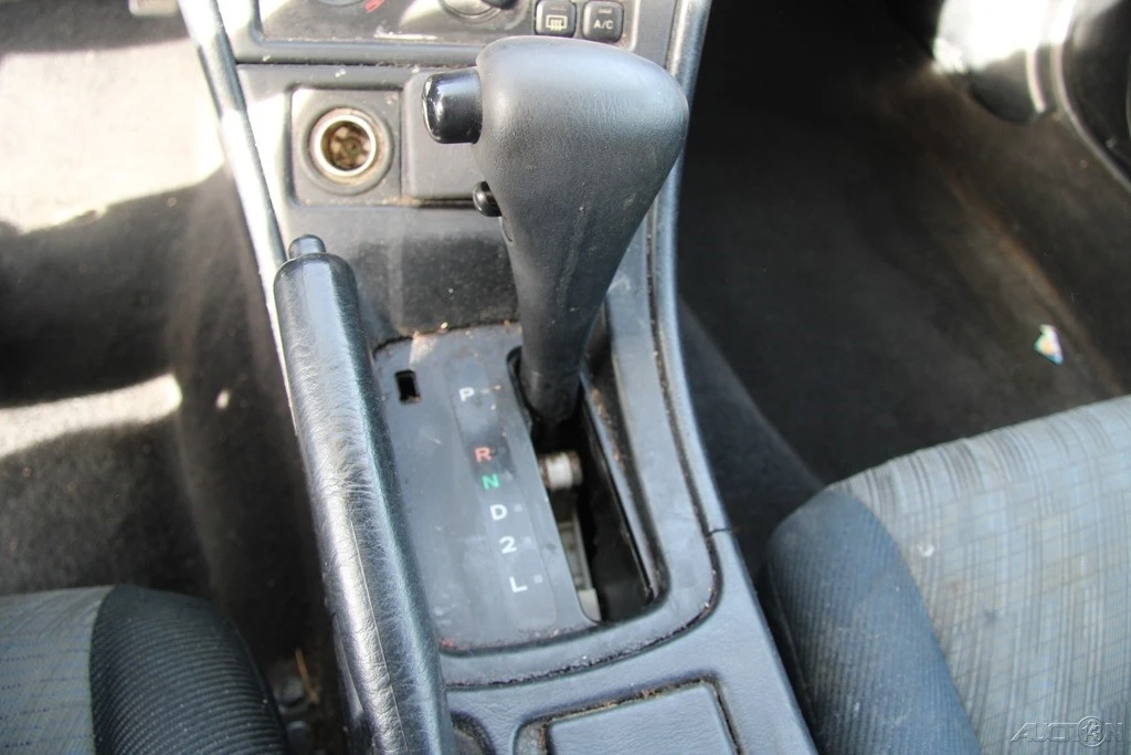1995 Toyota Celica 6th Gen - Image 17 of 21