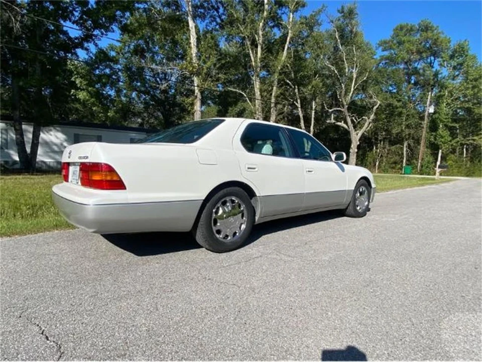 1995 Toyota Celsior 2nd Gen - Image 9 of 11