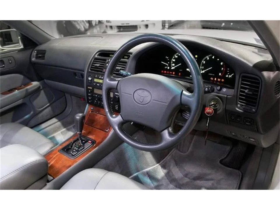 1995 Toyota Celsior 2nd Gen - Image 8 of 11